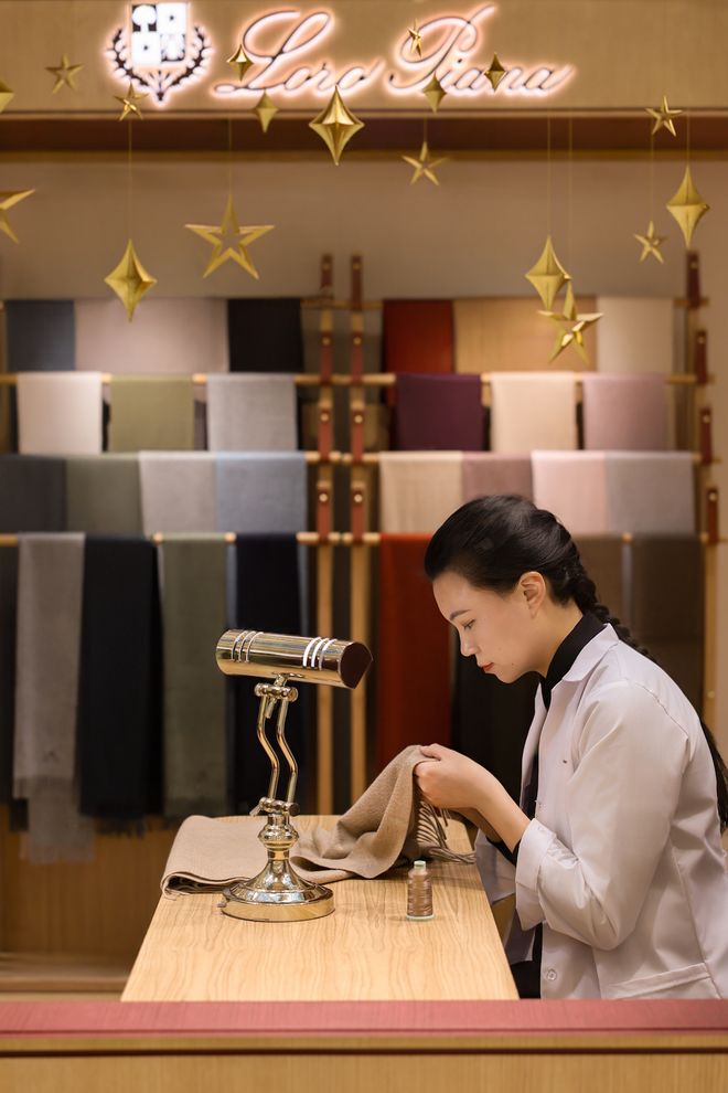 Piana从荒野走入霓虹PG麻将胡了模拟器Loro(图15)